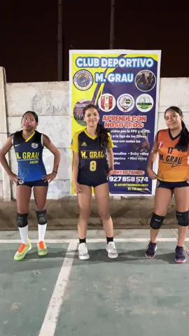 Dejamos el entrenamiento por un ratito… Para un momento de pura diversión 😎🏐 #Matadorcitas #TrendVoley #DeportivoMiguelGrau #ModoDiversión #fyp #voley #peruu 