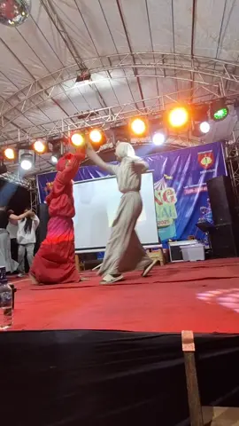 makanya jangan petakilan dehhh🤣 #pocong #meme 