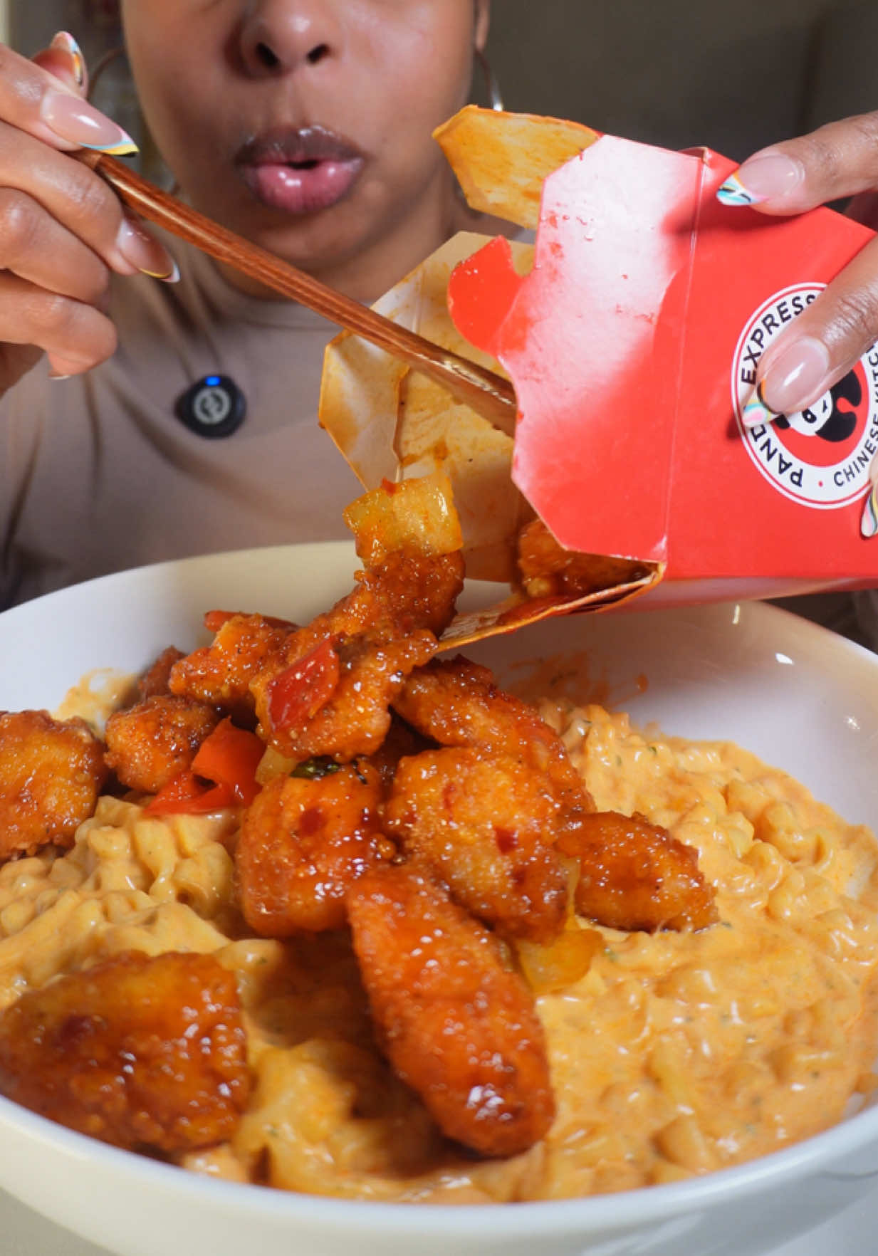 @Buldak x @Panda Express Dynamite Chicken w/ Creamy Carbonara 🥡🔥 Please, I beg - go get you some if you can 😭 Y’all this combo was SO👏🏽FREAKING👏🏽GOOD👏🏽!!!! I rate the dynamite spice level a 7.5!!  #mukbang #pandaexpressbuldak #mukbangeatingshow #pandaexpress #buldakorangechicken  #buldakcarbonara #buldakchicken #creatorsearchinsights #asmreatingsounds 