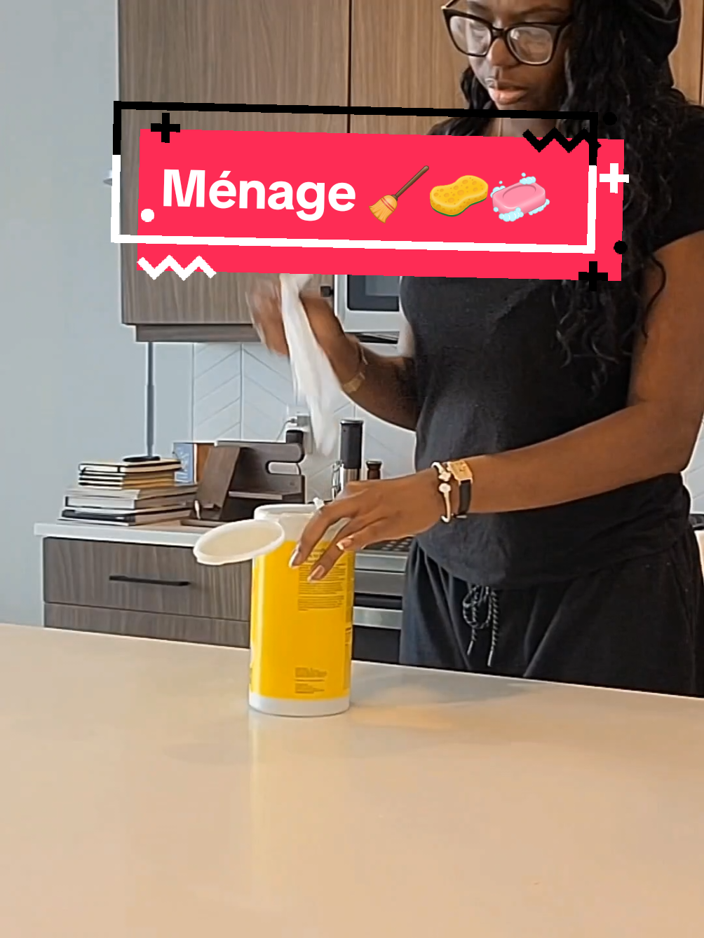 On fait le ménage! 🧼🧹🧽 #pourtoipage #tiktokfrance🇨🇵 #tiktok225🇨🇮 #tiktok241🇬🇦 #CleanTok #cleanwithme 