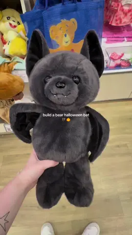 meet rodger 🦇 #buildabear #buildabearworkshop #bat #halloween #halloween2025 #fyp 