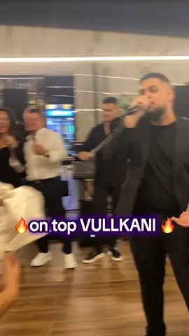 Na plase o vullkan me kto hitew #viral #viral_video #fyp #petritvullkani #fanpage 
