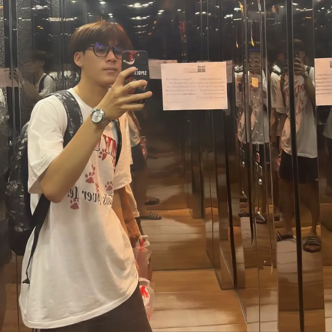 ไม่มีอาหมวย มีเเต่อาเเว่น