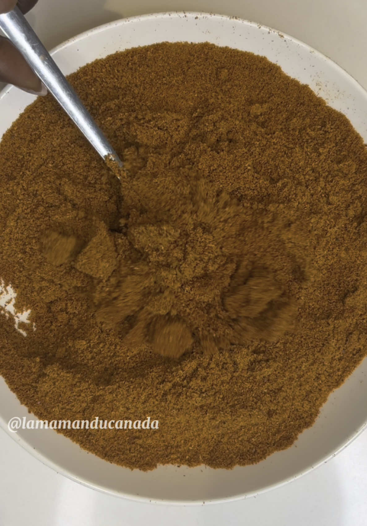 Le piment qu’il faut pour vos tchantchanga 🤭 🌶️ #benintiktok🇧🇯 #229🇧🇯 #suya #pimentsuya 