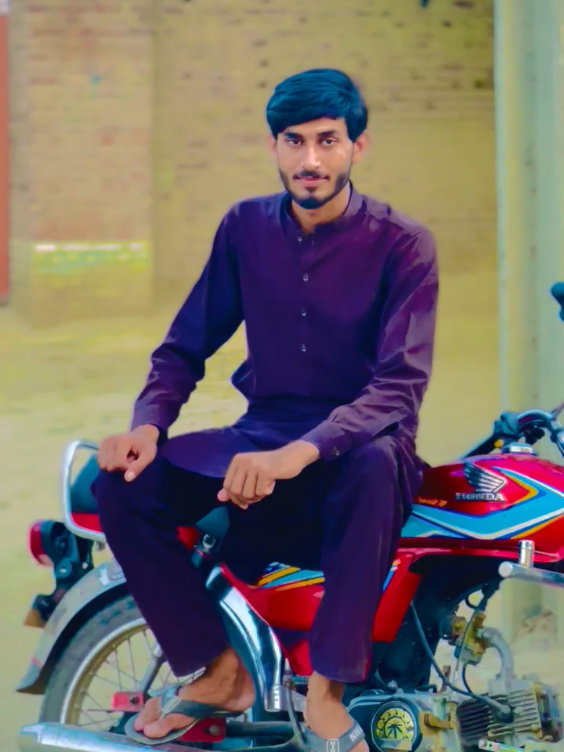 #pinda_wale 🥀🍂 #followers➕me🥰❤️ #tranding❣️✨ #view100k 