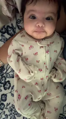 Buenos días ☺️ #girlmom #parati 