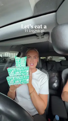 Let’s eat a @wingstopuk 