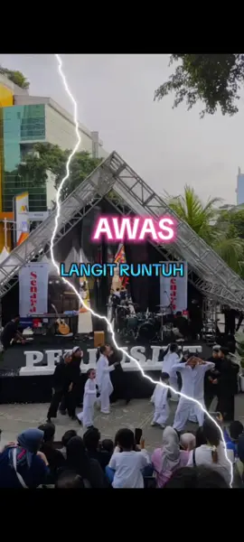 Awas Langit Runtuh #teater #teatertanahair #langit  #senara #anakteater 