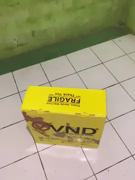 Laki laki dengan barang impiannya🥹 #beat #beatdeluxe #velgvndkzr#r17#fypage 