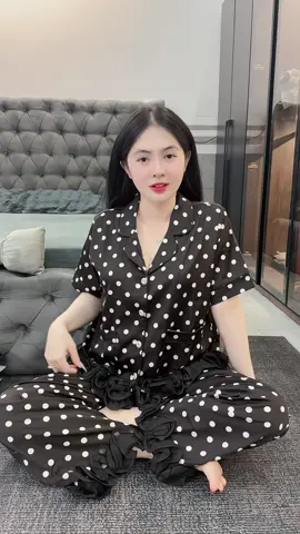 #xuhuongtiktok #đồbộxinh #ngânpul #đồbộmặcnhàdễthương 