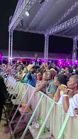 LUO FESTIVAL 🔥🔥🔥 #massfollowing #fyp #foryou #foryoupage #mustwatch #makemefamous #millionviews #onthisday #princeindah #princeindahmusic #musajakadala #superlatinliveband #kadalaexperience #stagemaster #ajawatotheworld #ohanglamusic #ajawa #goviral 