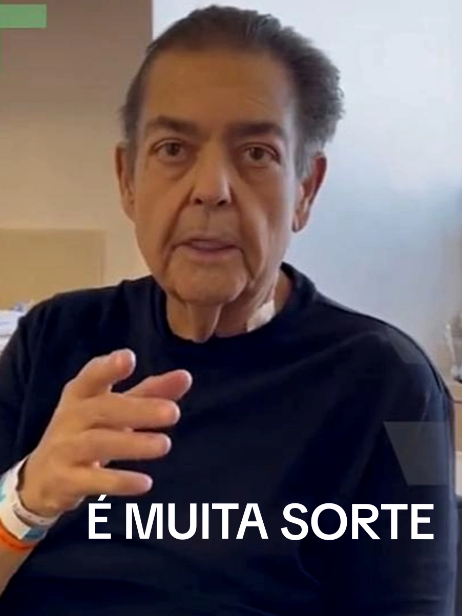O BILIONARIO APRESENTADOR FAUSTO SILVA O FAUSTÃO QUE ENFRENTA SÉRIOS PROBLEMAS DE SAÚDE FOI SUBMETIDO A MAIS DOIS TRANSPLANTRS DE ORGÃO 