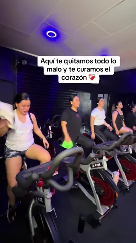 No solo es cycling, es terapia al corazón con ritmo ❤️‍🩹 #r1de #indoorcycling
