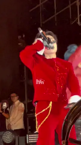 BODY WAVE LUÔN MÀ!!! @Quang Hùng MasterD #quanghungmasterd #muzik #vconcert #viral 