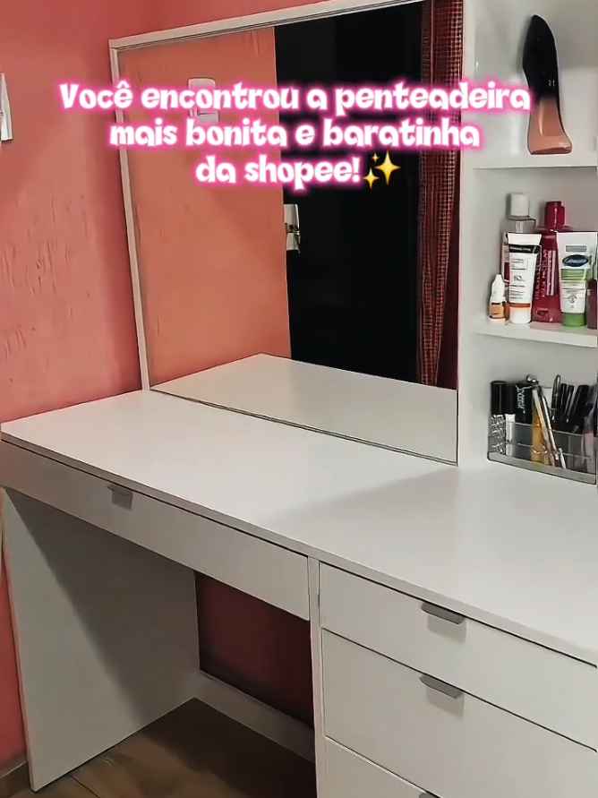 ✨Organize e decore com estilo! 💖 Penteadeira Blum com 5 gavetas e 2 prateleiras esperando por você! 🪞✨ #penteadeira #penteadeirablum #decor #quarto #organização 
