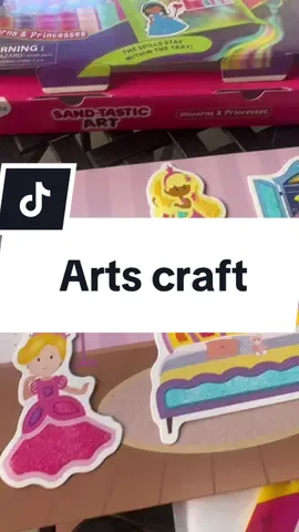 Such a fun artsy activity activity that’ll keep your kid entertained #skillmatics #artsandcrafts #artactivityforkids 