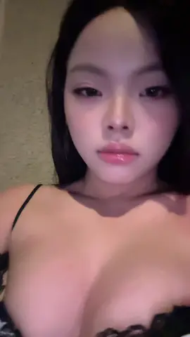 núc lúc đóng lúc mở