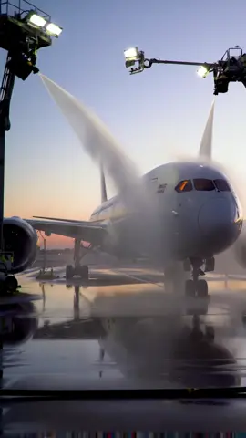 plane wash #plane #follow #