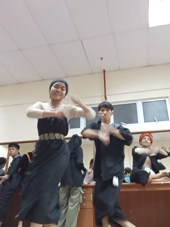 hiphop ver orang kampungg 🤘🏻🔥 @jesperevns & abg Opie🔥😆 choreo : marlee x miyuu #draft #hiphop 