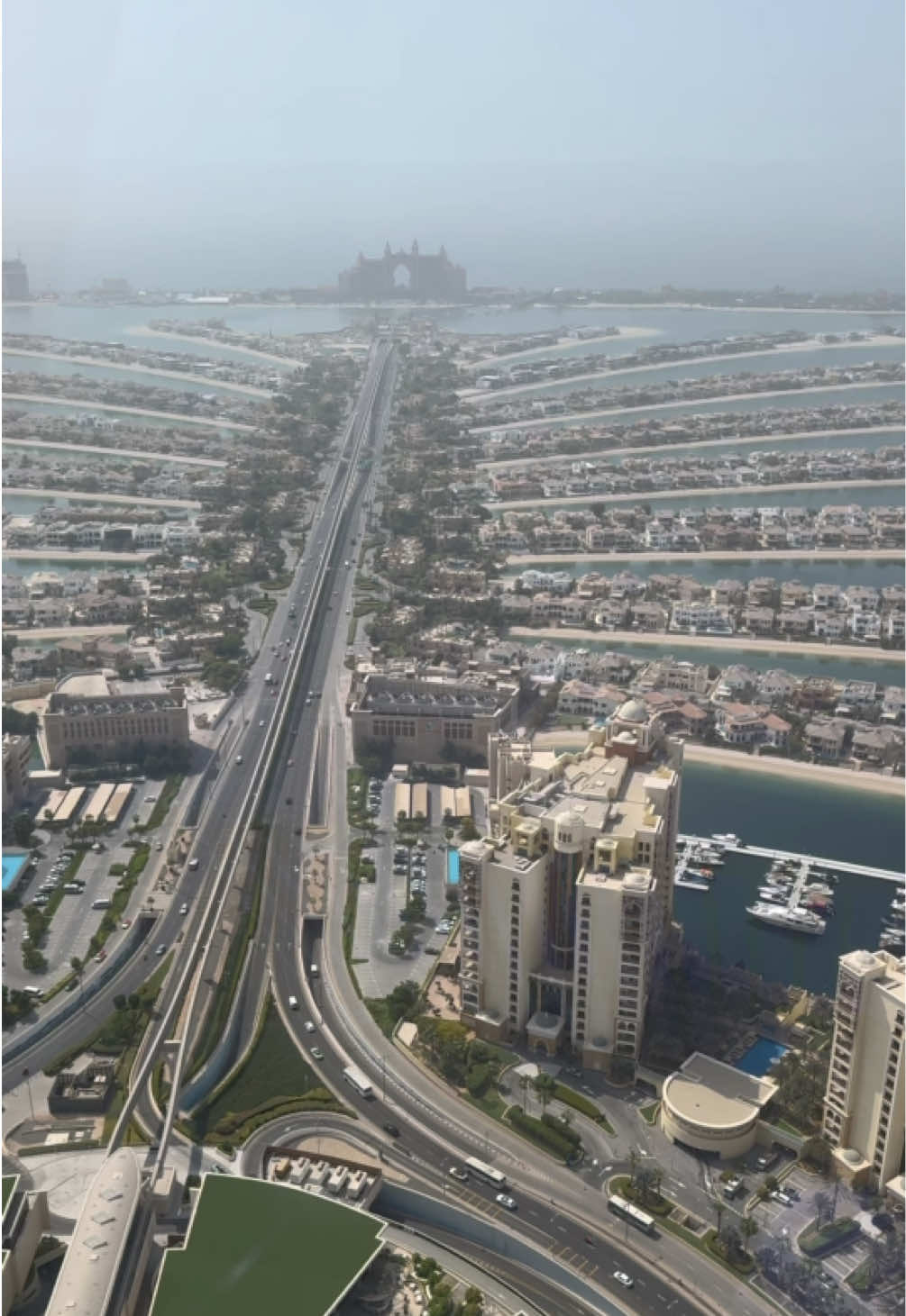 The view at the palm #dubai #palm #theviewatthepalm #theview 