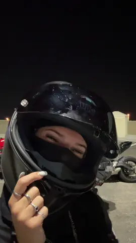 Must’ve been the wind @danni #motorcycle #loverboy #couple #couplegoals #fun #funny #funnyvideos #skit #viral #viralvideo #viraltiktokvideo #real #biketok #relatable #blowthisup #trending #pleasegoviral #BookTok #fyp #bikemeet 