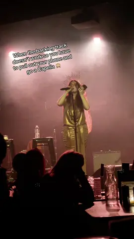 The light strings in the background 😭😭 the phone in my hand 😭😭 the show must go on or whatever #livemusic #arab #ahwak 