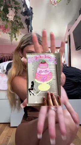 Starting a book club in September !!! 💕 Details to come on my book instagram @lydiathebookworm  #BookTok #bookclub #newyork @Semi Divine Books @Hannah 