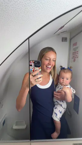 Traveling with a baby by yourself should be an Olympic sport 😅✈️👶🏼 #travelingwithbabies #travelingwithkids #flyingwithkids #firsttimemom #momlife