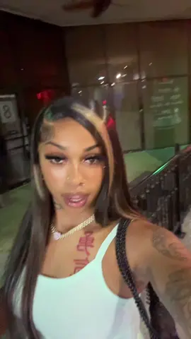 but she trynna find out what it dooo #fyp #rina #viral 