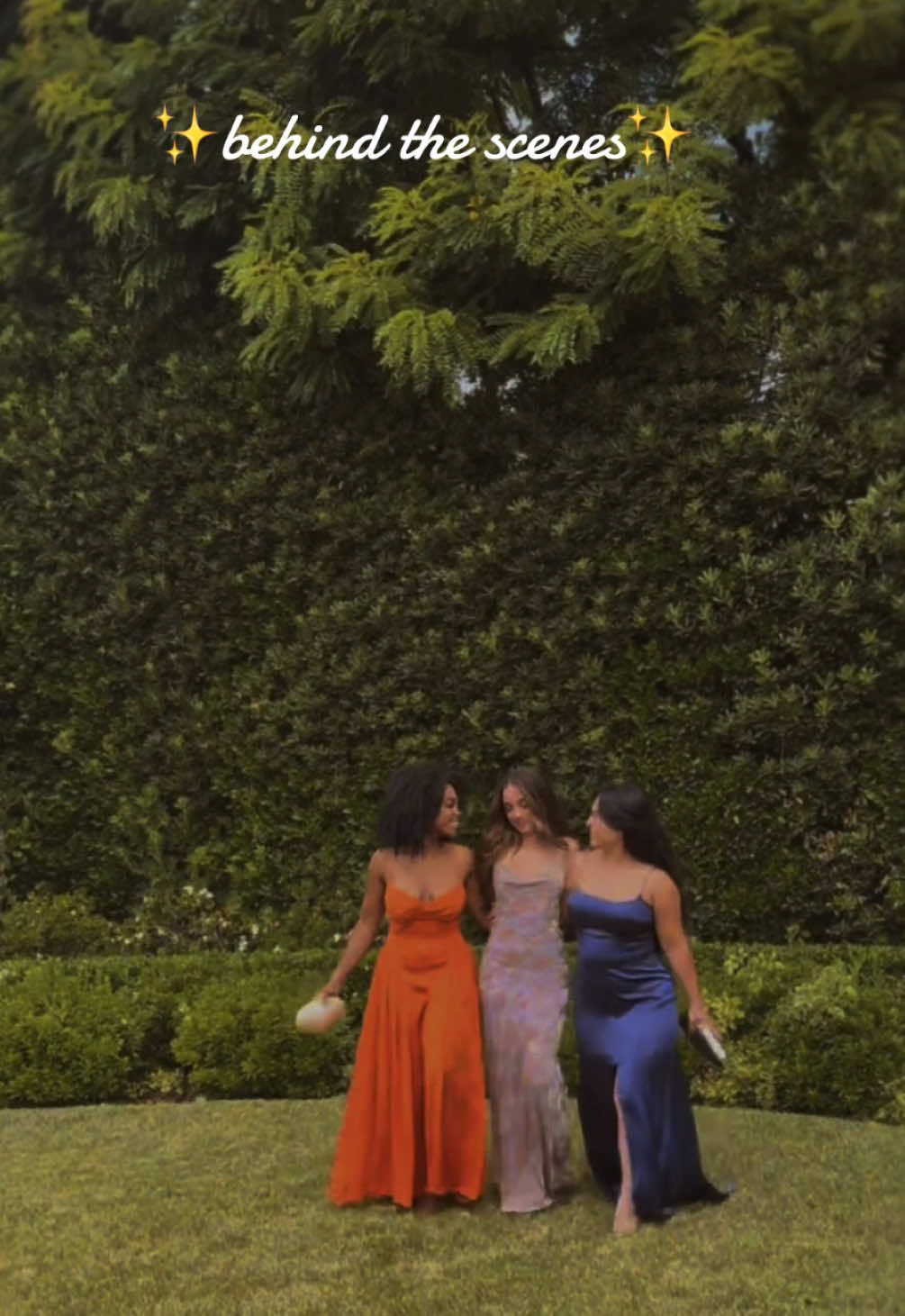 Love me a good photoshoot - especially with the perfect team 🥹🧡 #modeling #petitefashion #fashion #photoshoot #model 