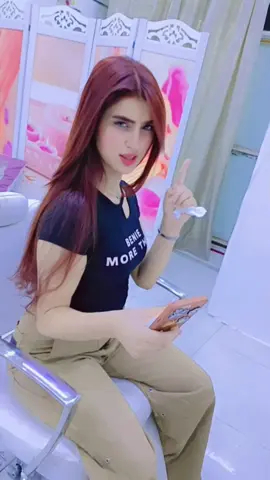 @﮼هيون ♥️𖣂 #صالون_راما #كفائات_السيديه #✂️👄💅💄💐👰 #شعب_الصيني_ماله_حل😂😂 #مالي_خلق_احط_هاشتاقات #تصميم_فيديوهات🎶🎤🎬 #مشاهير #اغاني 