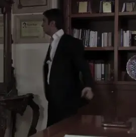 #kurtlarvadisi #kvp #viraltiktok #keşfet #polatalemdar #بولات_علمدار #وادي_الذئاب #مراد_علمدار 
