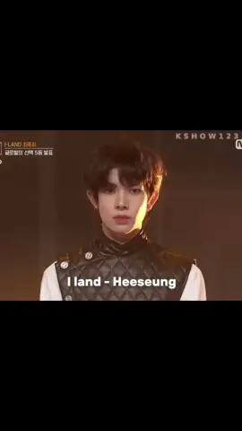Réponse à @~L~ du you want i land 2 version ? #tiktok #kpop #kpopidol #enhypen #iland #hybe #foryou 