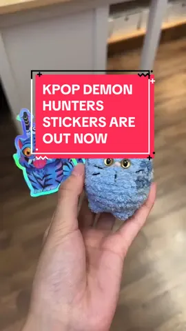A lot of customers have been asking, and I answered ✨✨  #malloftripla #tripla #handmade #helsinki #cute #fyp #kpopdemonhunters 