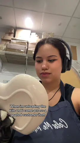 I love this job lol #colormemine #fyp #fnaf #pottery #fivenightsatfreddys 