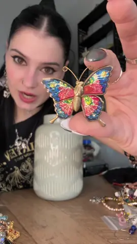 BEST MYSTERY JEWELRY JAR!!! Part three!!!! 😻😻 From @UwU #jewelrytiktok #foryewwww #trendingvideo #fypシ゚viral #mysteryjewlerygirl #supportsmallbusiness #crystals #mysterybox #accessories #jewleryhaul #mystery #jewelry #jar #alttiktok #crystalsoftiktok #handmadejewelry #unboxing #altgirl #alternative #freepalestine 