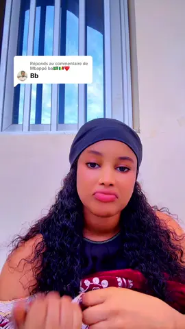 Réponse à @Mbappé ba🇲🇷🇸🇳❤️ Vrai Star #😂😂😂 #poulagou❤🇲🇱🇲🇷🇸🇳🇬🇳🇬🇭 #senegalaise_tik_tok @