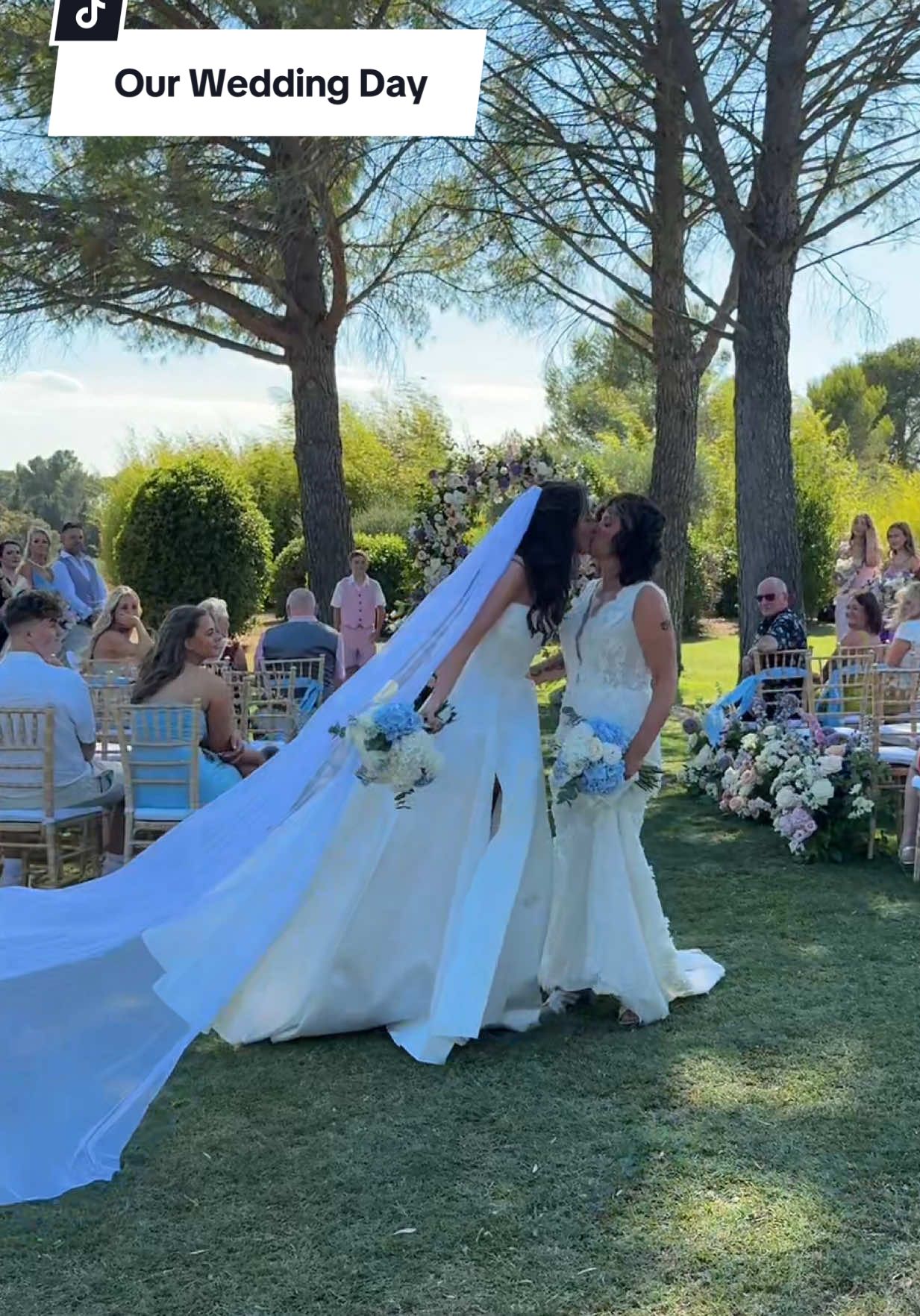 Our wedding day 👰🏻‍♀️👰🏻‍♀️💝 Content: @C&C | Luxury Wedding Content #weddingtok #weddingvlog #wlwcouple #lesbianwedding 