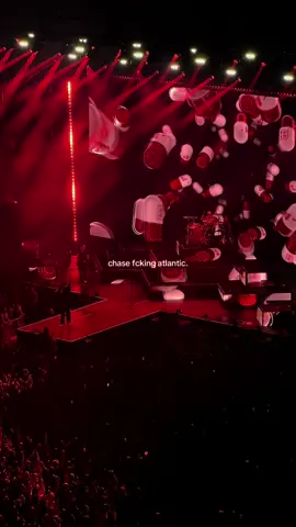 Forever a chase atlantic girl #chaseatlantic #fyp #chaseatlantictiktok #chaseatlanticconcert #concerts #musicband #song 