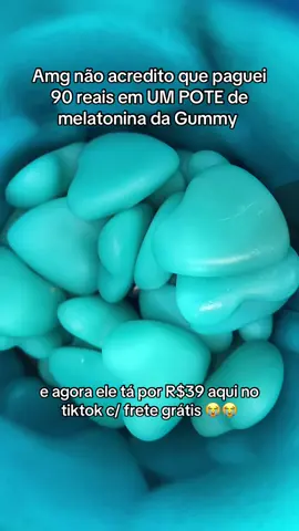 Conheça o Gummy Night Original Melatonina — a sua nova aliada para noites tranquilas e um despertar revigorante. Cada gominha vegana de sabor framboesa ajuda a acelerar o adormecer e promove um sono mais profundo e reparador. Ideal para quem busca regular o relógio biológico e acordar com disposição. Sono de qualidade com sabor que encanta! #melatonin #melatoningummies #sleepgummies #bettersleep #sleepsupport #insomnia 