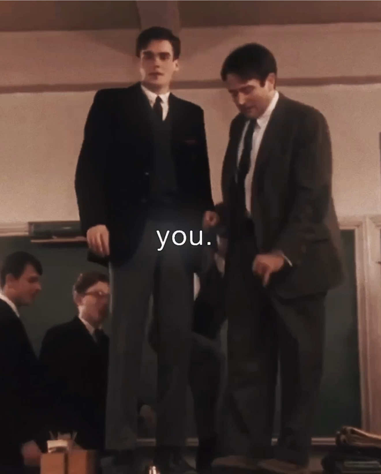when u think abt it their roles kinda switched at the end no? todd became the leader neil believed he was and stood on business, while neil shut down, stayed reversed, and took himself out from this world.. anyway ignore the ONE lyric mistake I made 🥰 || #deadpoetssociety #deadpoetssocietyedit #anderperry #anderperryedit #neilperry #toddanderson #themarias #theatre #ctesyl #fyp 