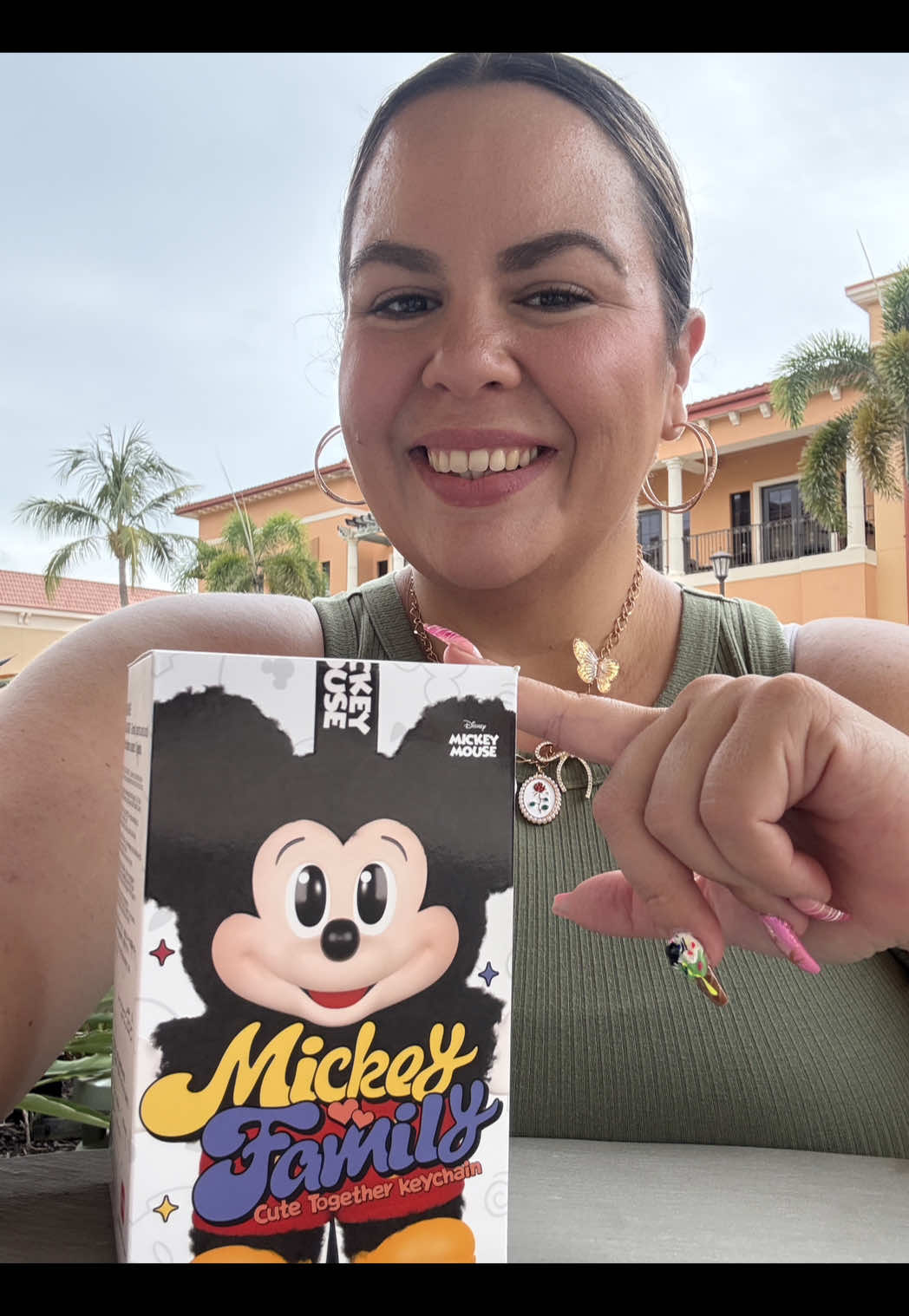 Fresh outta Toy World USA… and into my Disney heart. Who’s ready to meet the newest member of the Mickey Cute Family?  #mickeyfamilyunboxing #mickeytogether #mickeyunboxing #popmart #unboxing #labubu #mickeyfamilycutetogether 