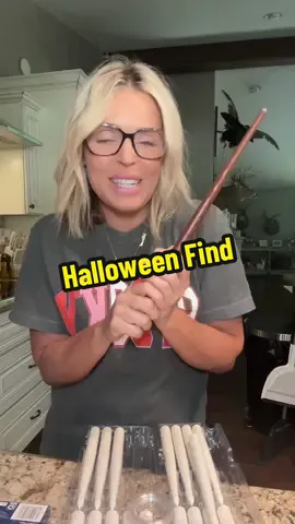 I cannot wait to use these!!! I’m gonna make me a little Harry Potter themed hallway and bathroom this year!!! #halloweendecor #halloween #spookyseason #harrypottertiktok #tiktokshopcreatorpicks #tiktokshop #tiktokmademebuyit #fyp 