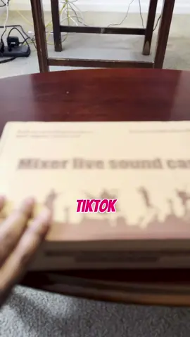 Hicall mixer unboxing #hicall #hicallc100pro #podcast #mixer #singer 