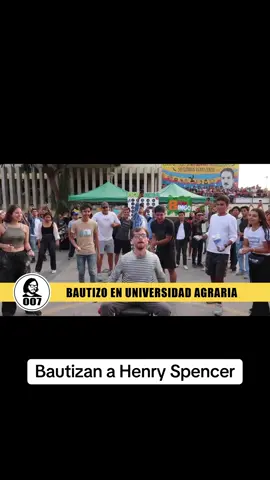 BAUTIZAN A HENRY SPENCER  #henryspencer #lahabitaciondehenryspencer #agraria #uagraria #universidadeagraria #bautizomolinero #bautizo #peru 