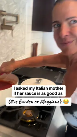 😂😂😂😂 she’s done talking to me #foryou #italian #italianmom #italianmoms #MomsofTikTok #momsover30 #moms #olivegarden #olivegardenbreadsticks #maggianos #italy #fyp 
