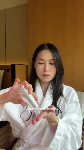 Just landed in kyotooooo #omega @Rovectin Hyaluronic essence @CeraVe night cream always @Babo Botanicals Shop spf 50 @Maybelline NY unstoppable liner @tarte cosmetics shape tape @Westman-Atelier baby cheeks blush stick and the best highlighter ever their Lit Up sticks