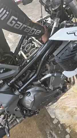 aca maracay resolviendo  pequeño problema con este tnt 899 