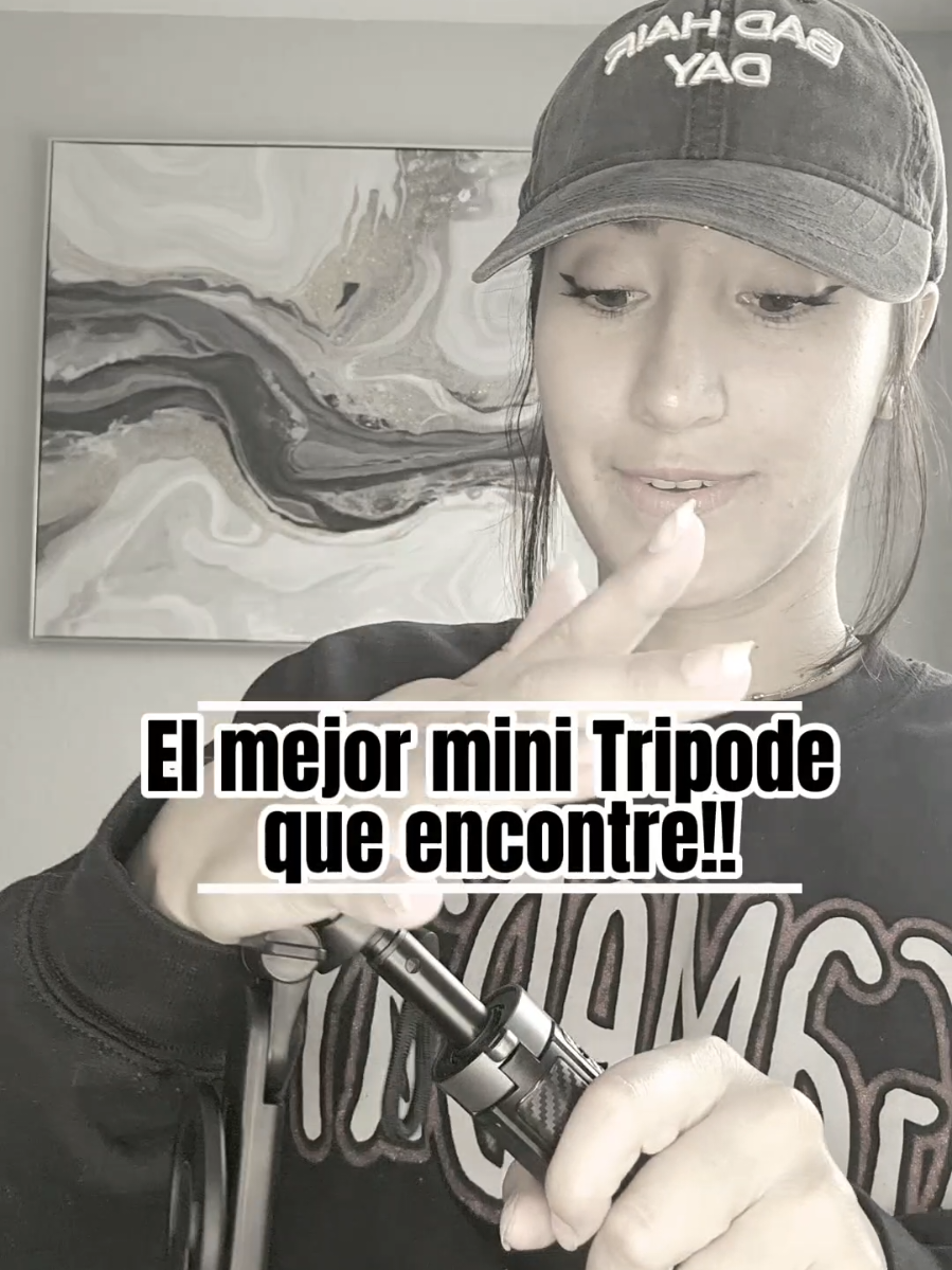4 en 1 mini Tripode!! Lo necesitas en tu vida si haces videos diarios y en lugares random 🫶 #fyp #trípodes #riktokshop #viralvideo 