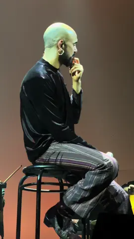 Al final no queda nada más que lo que soy. #abelpintos #teatroalvear #graciasalavida 